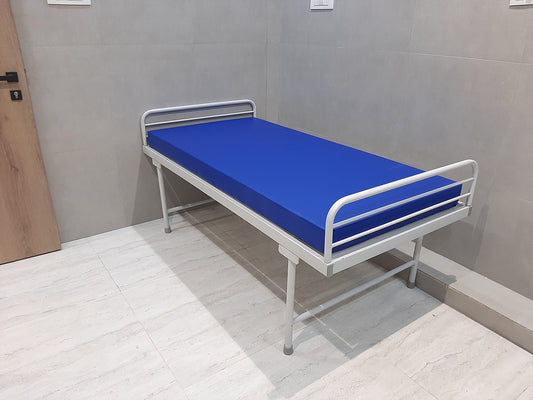 plain hospital bed /Deluxe Hospital Plain Bed / mattress